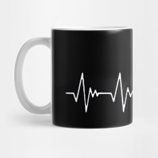 Deer hunting heartbeat Mug